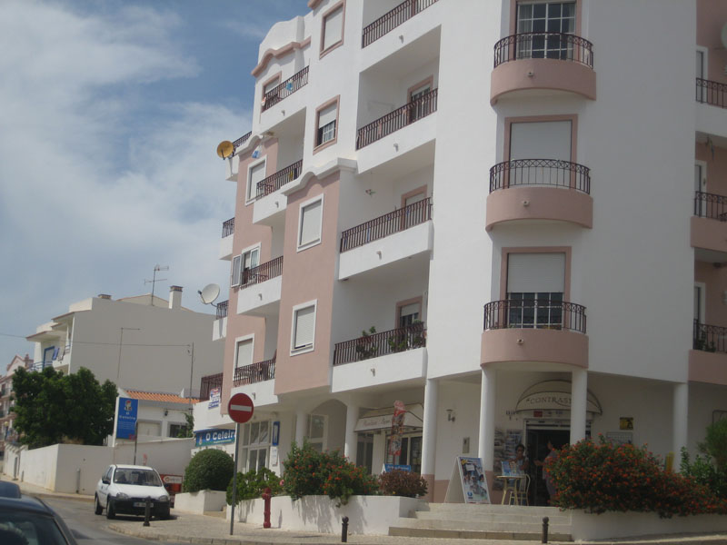 Fantastically-Priced Apartment with Stunning Sea View for rent